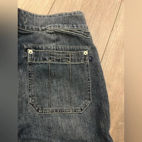 Anthropologie The Wanderer Mid-Rise Relaxed Jeans by Pilcro 27 - Picture 12 of 15